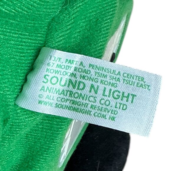 Sound N Light Animated Singing Christmas Tree Plush Lights Up Works Tested - Picture 4 of 4